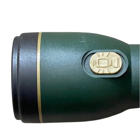 Vintage Coleman 2 D Green Flashlight - Working and Collectible! - Picture 2 of 9